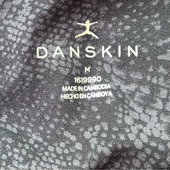 Danskin Snakeskin Print Athletic Leggings w/ Pockets & High Rise Tummy Control - Picture 9 of 9